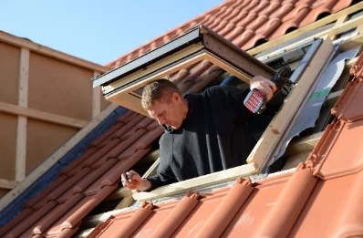 Pose de fenêtres de toit Velux à Endoufielle